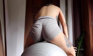 I Stretch Out In My Room In Yoga Shorts Fuck And Wet My Yoga Pants