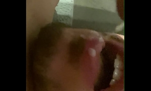 Self sucking and swallowing cumJcputao